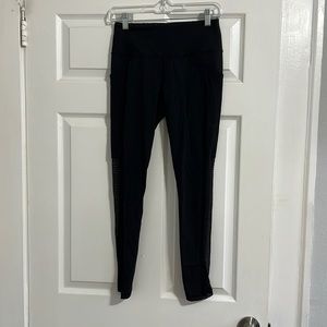 Victoria secret yoga leggings with pockets
